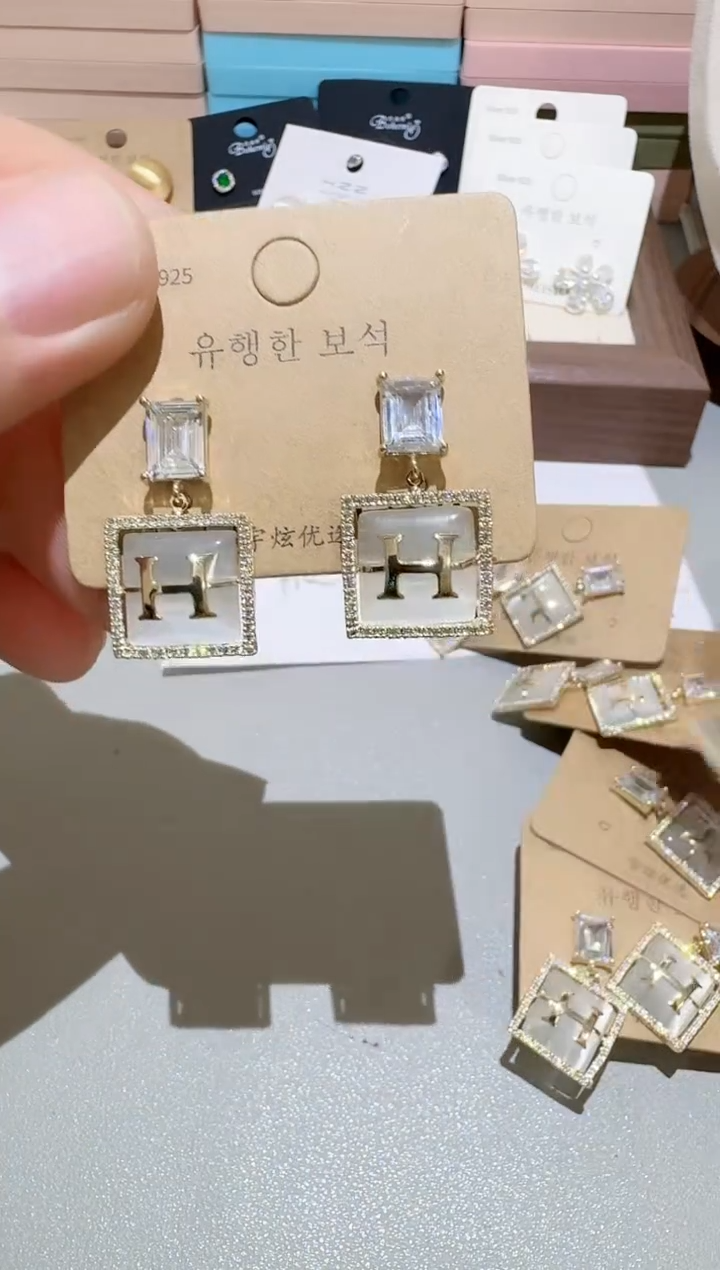 铜合金合成立方氧化锆925银B09