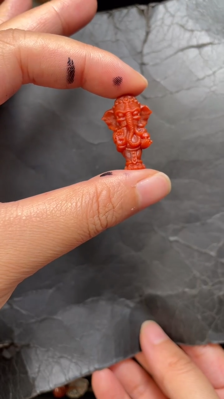 未镶嵌86南红玛瑙三通