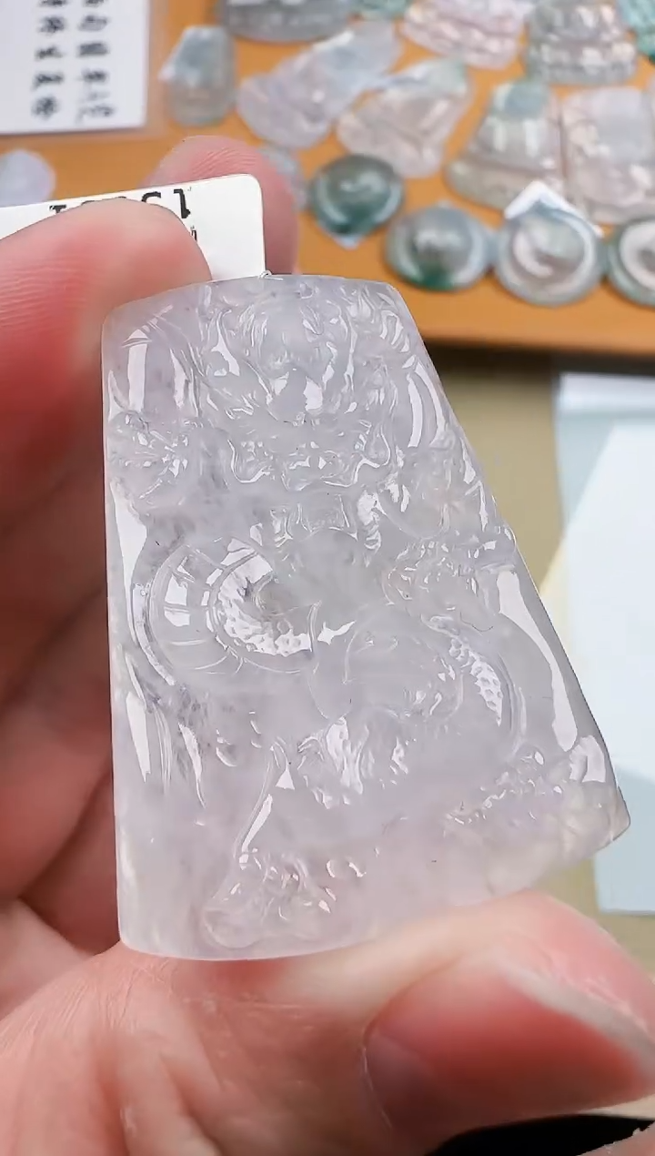 【闪购商品】翡翠颈饰未镶嵌翡翠