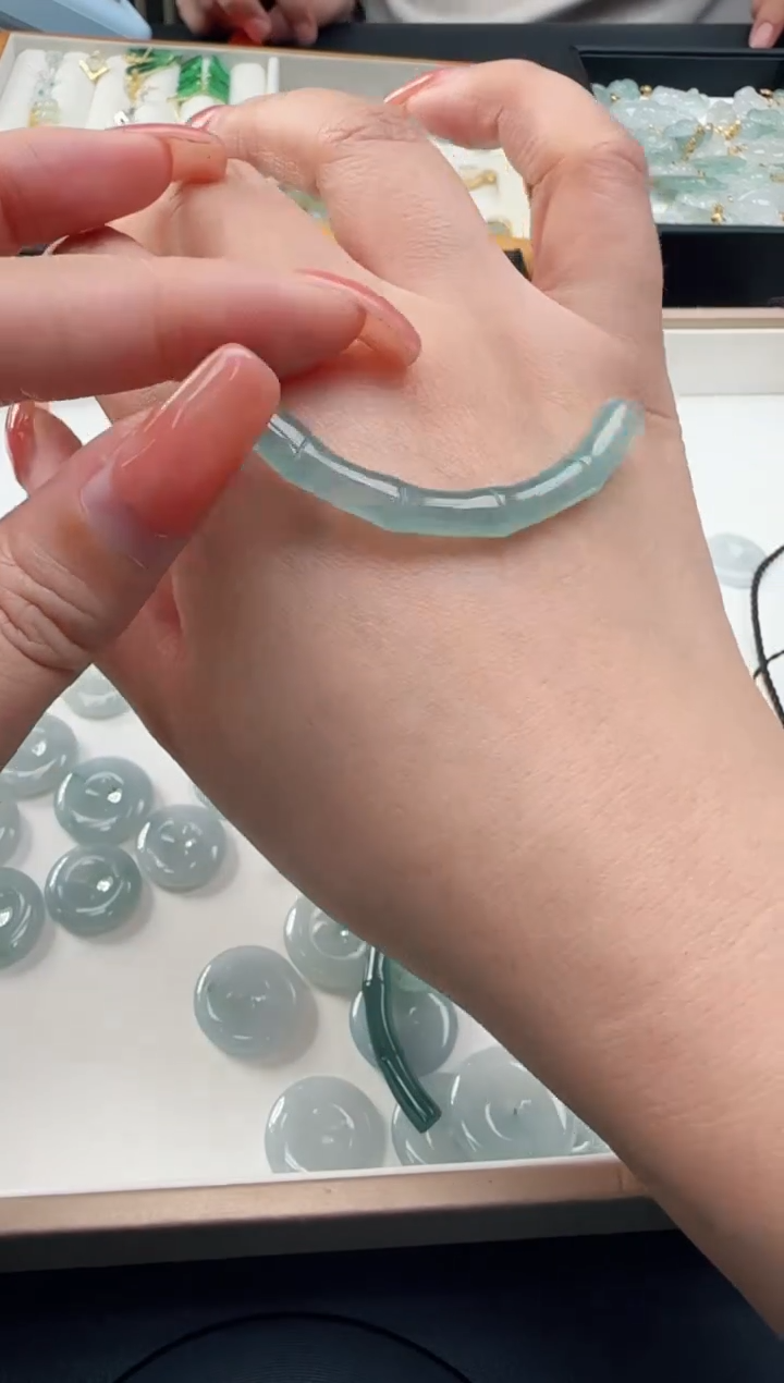 【闪购商品】定制翡翠未镶嵌TZG0118260