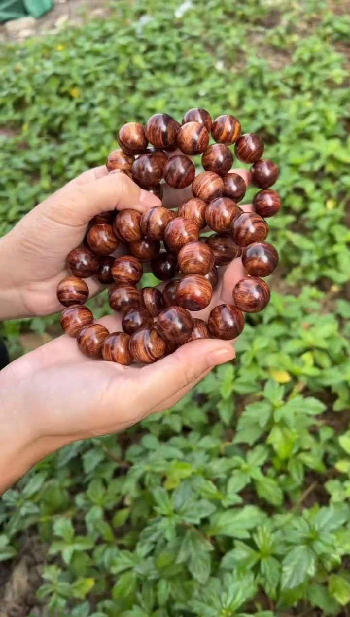 黄花梨/降香黄檀A011火山口1.8圆珠手串168多样性发一