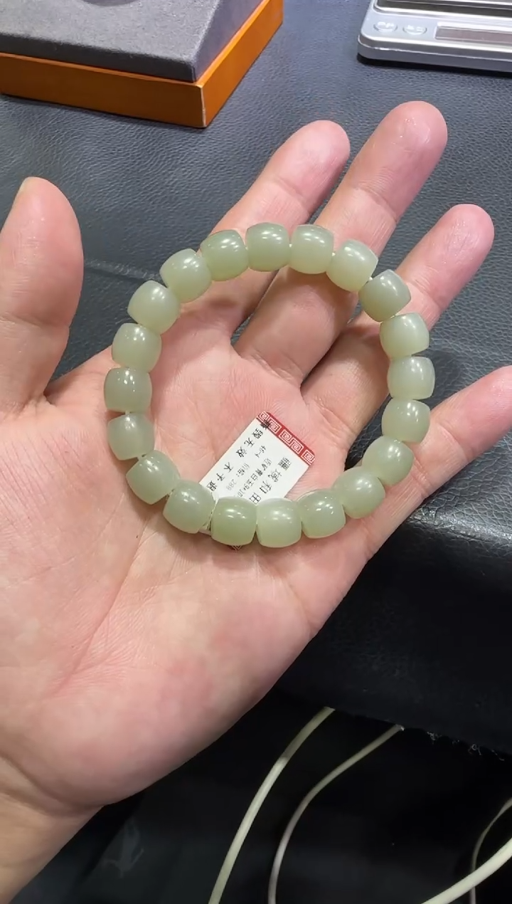 未镶嵌手串和田玉且末近况高清白手串（产地直发）