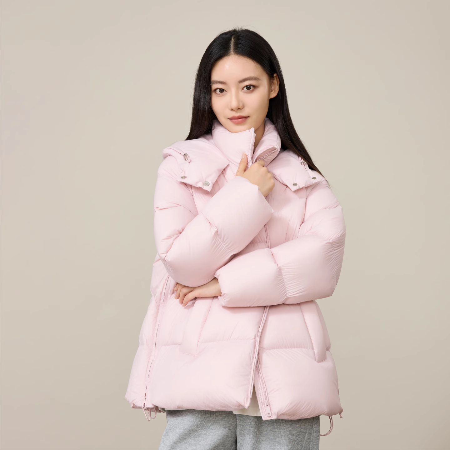 逸阳泡芙羽绒服女2025冬新款高倍充绒面包服90白鸭绒加厚短款外套