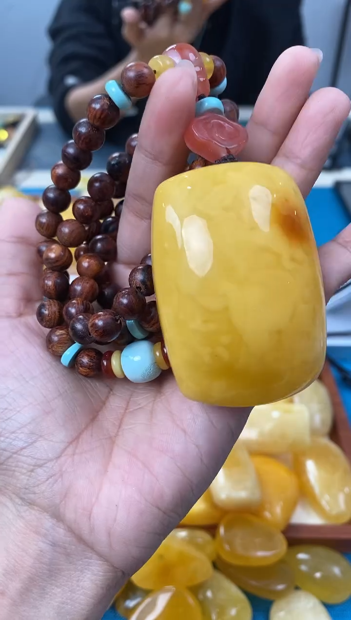 【闪购商品】琥珀裸石未镶嵌天然琥珀蜜蜡牌子