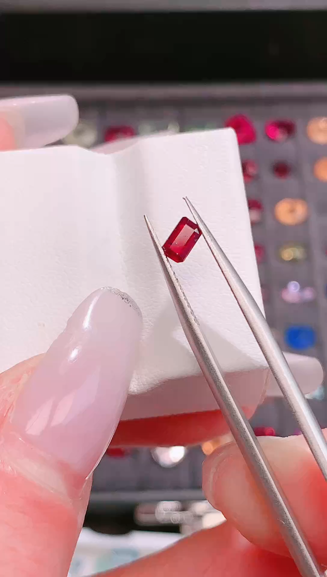 裸石红宝石莫桑比克无烧红宝石天然0.36ct