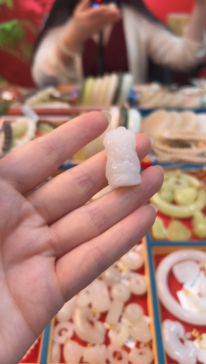 【闪购商品】和田玉吊坠未镶嵌白玉扎基拉姆