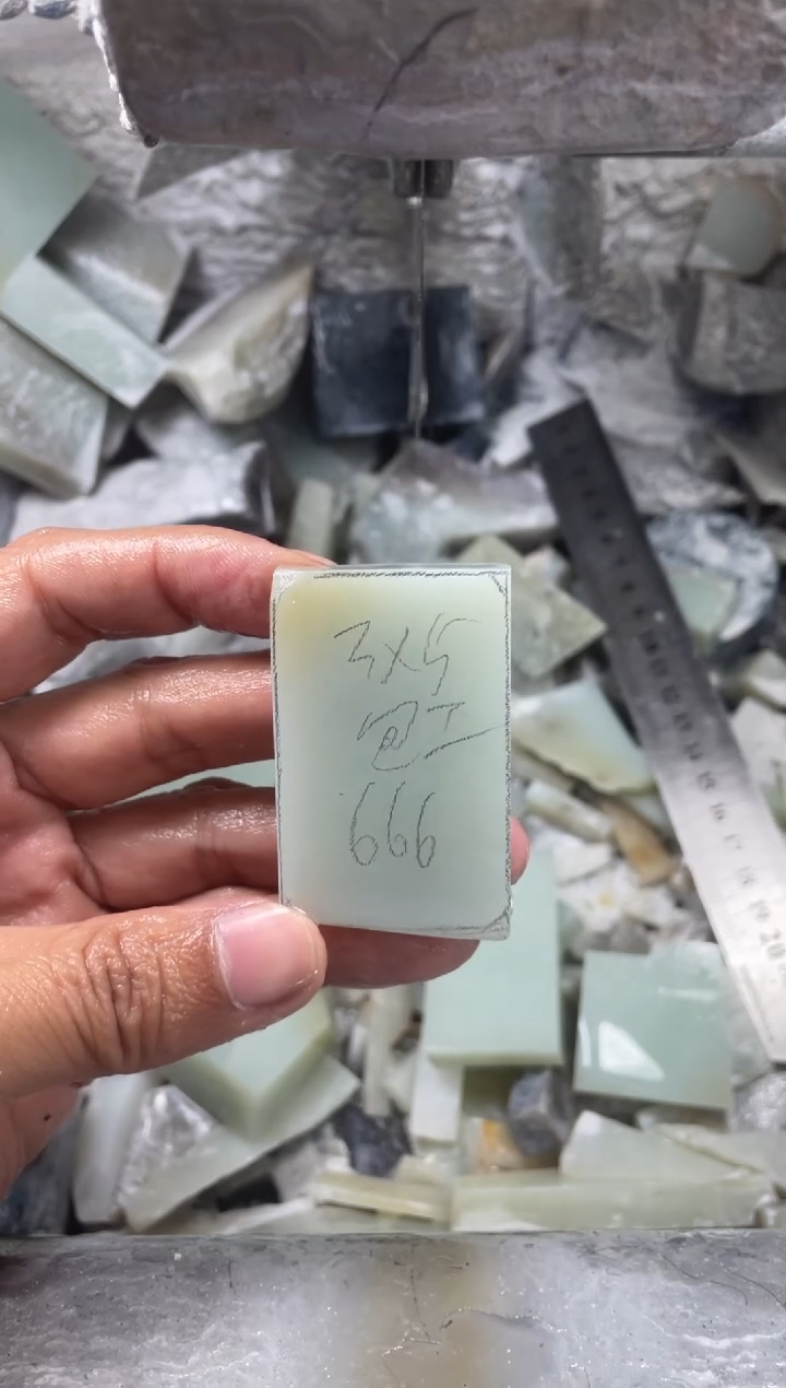 定制和田玉无事牌35