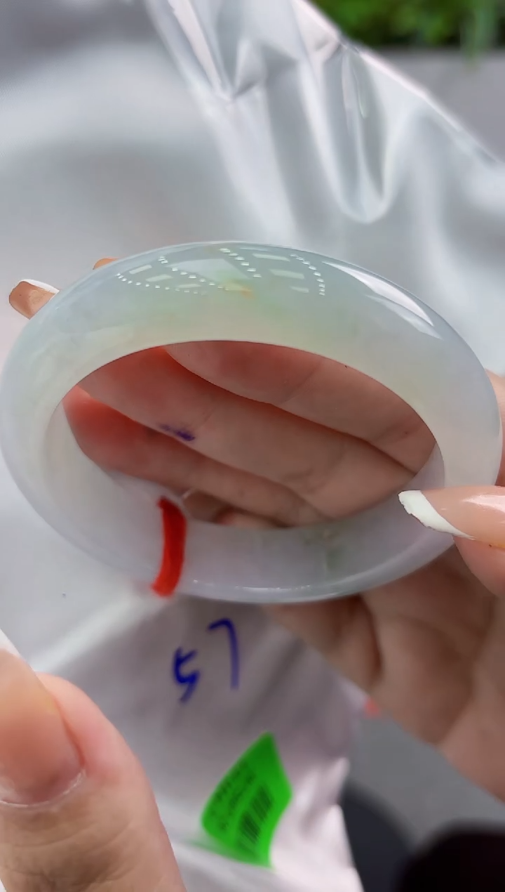 【闪购商品】翡翠手镯未镶嵌翡翠手镯