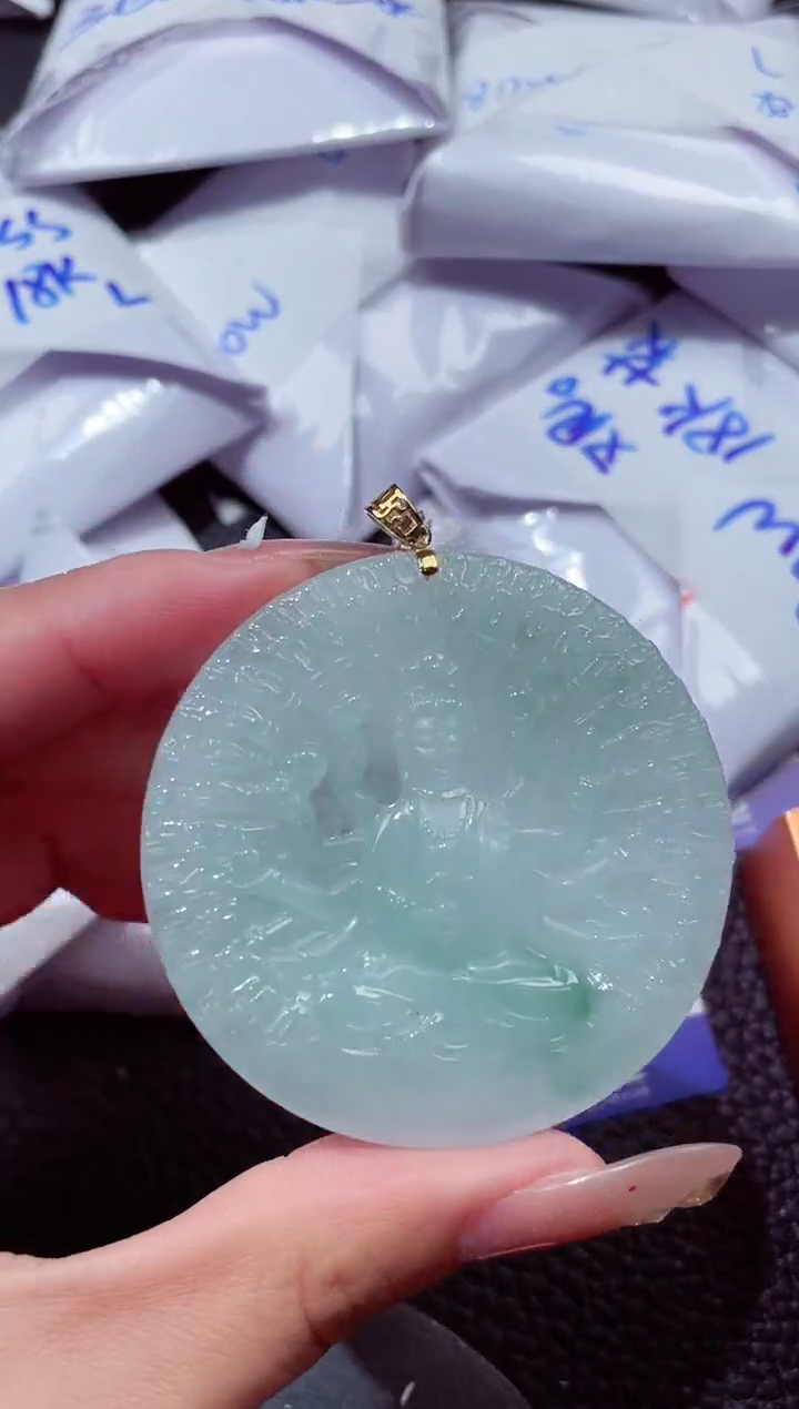 颈饰未镶嵌翡翠00000