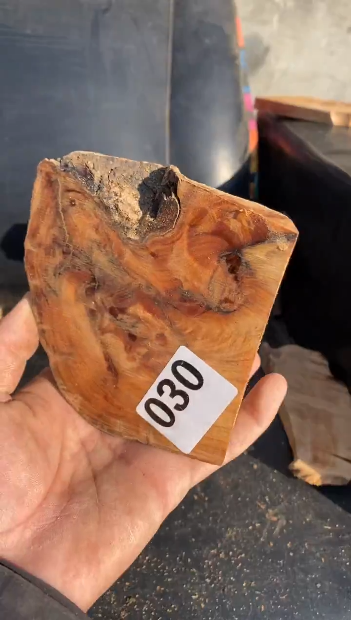 柏木（崖柏）太行陈化崖柏切片！随机(1单1片）030