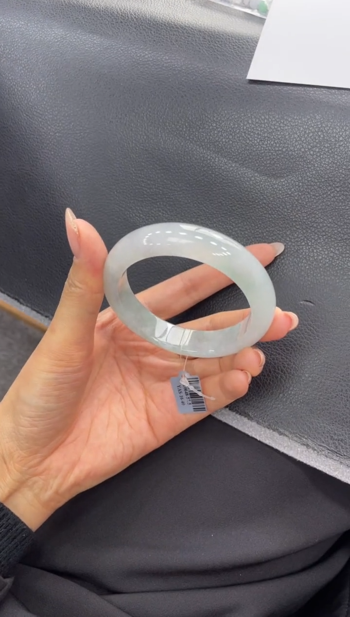 【闪购商品】翡翠手镯未镶嵌成品手镯