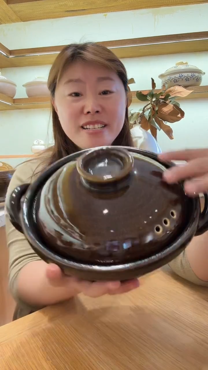 陶瓷小耳紫金1.5L砂锅扁煲，，，，，