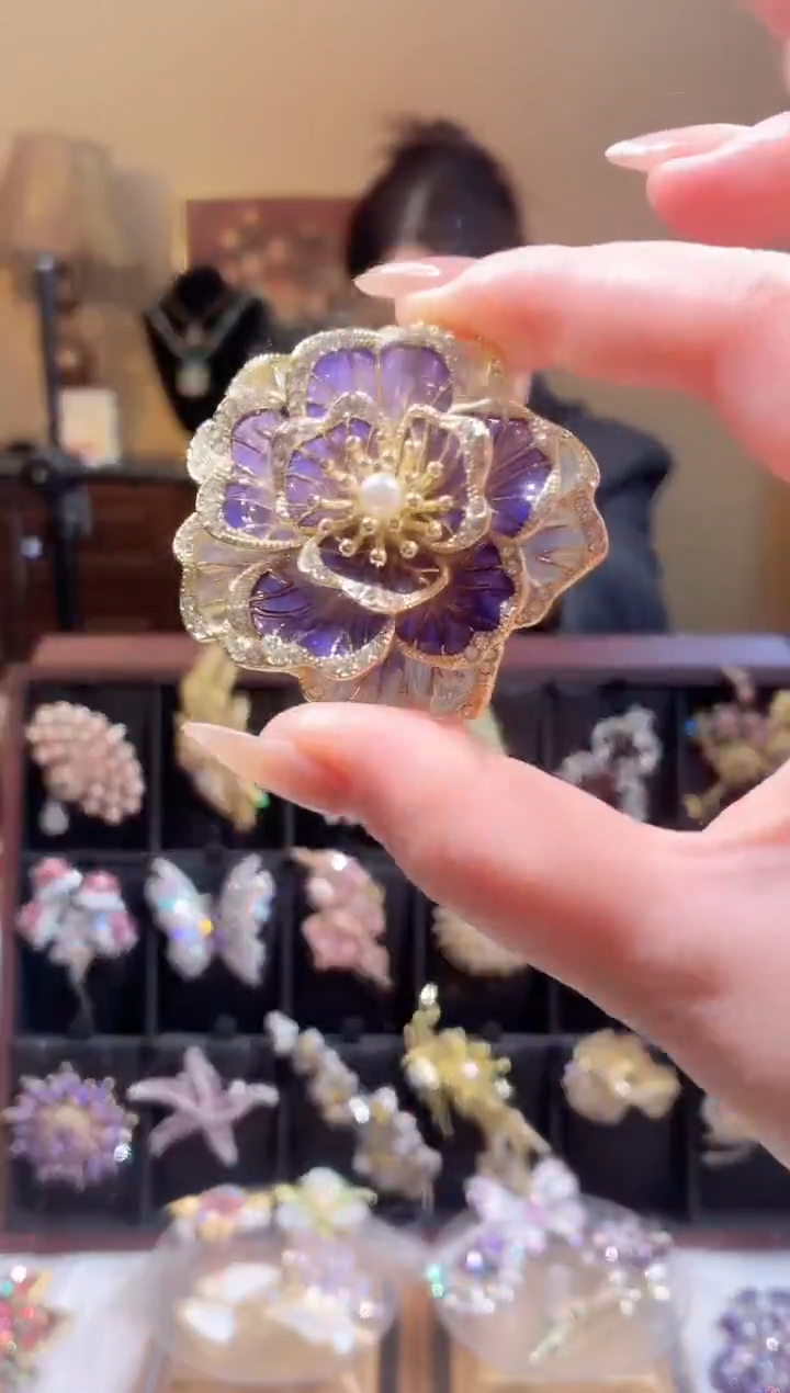 合成立方氧化锆铜合金紫牡丹