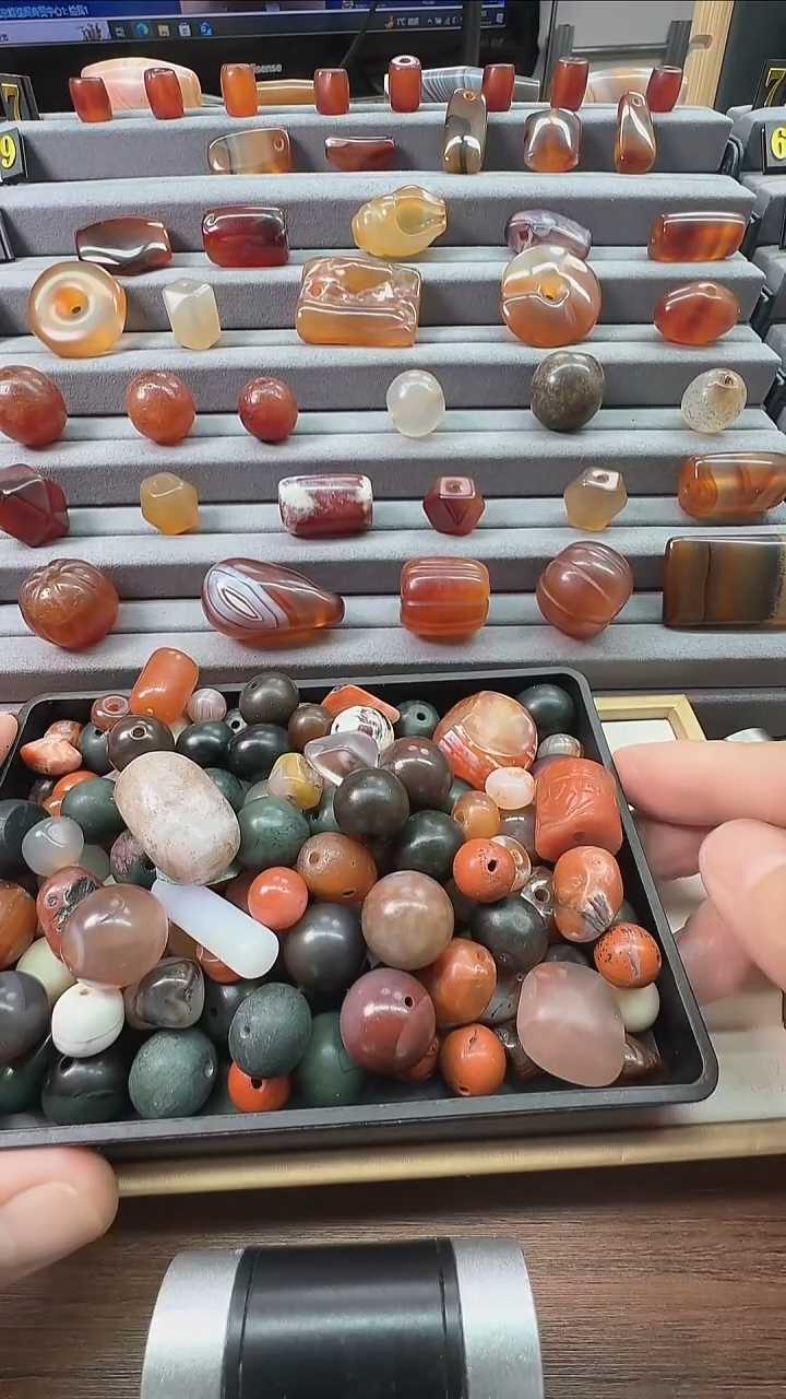 未镶嵌颈饰玛瑙/玉髓北****1玛瑙