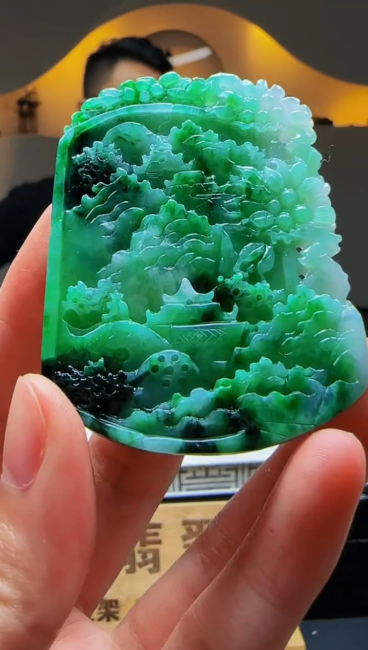 【闪购商品】定制翡翠未镶嵌Q02340翡翠毛货