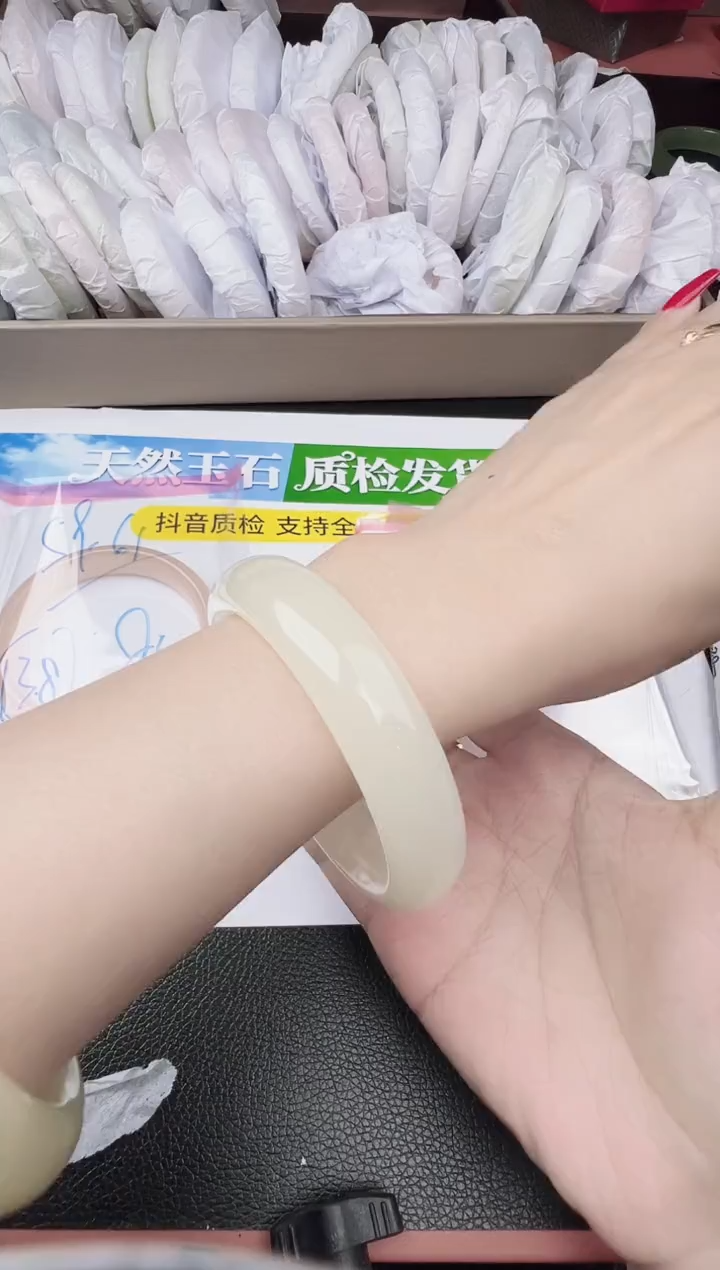 未镶嵌手镯石英质玉圈口54 55