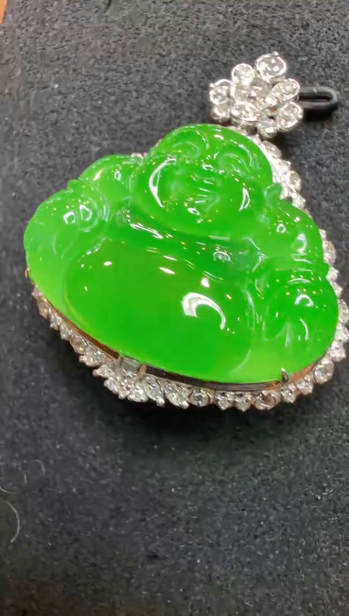 吊坠(不含链)18K金镶嵌翡翠多样性团购发一件