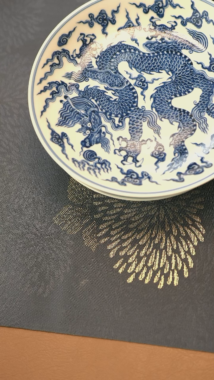 中式行****器垂虹慕古龙纹壶承3个