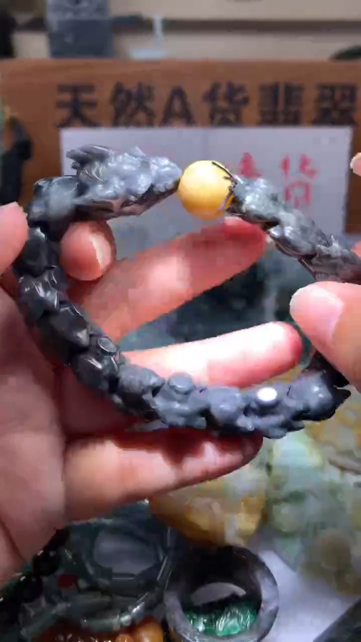 【闪购商品】翡翠颈饰未镶嵌保真天然A货翡翠