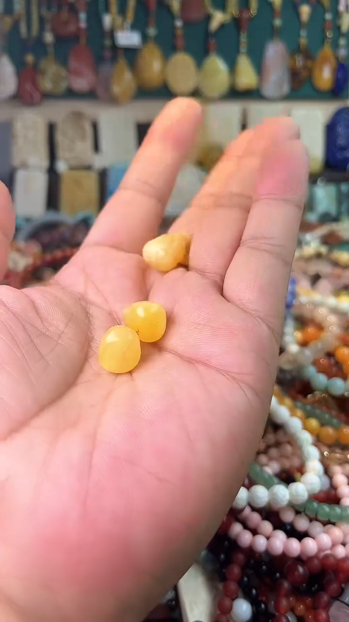 未镶嵌琥珀裸石（多样性发货 一物一件）
