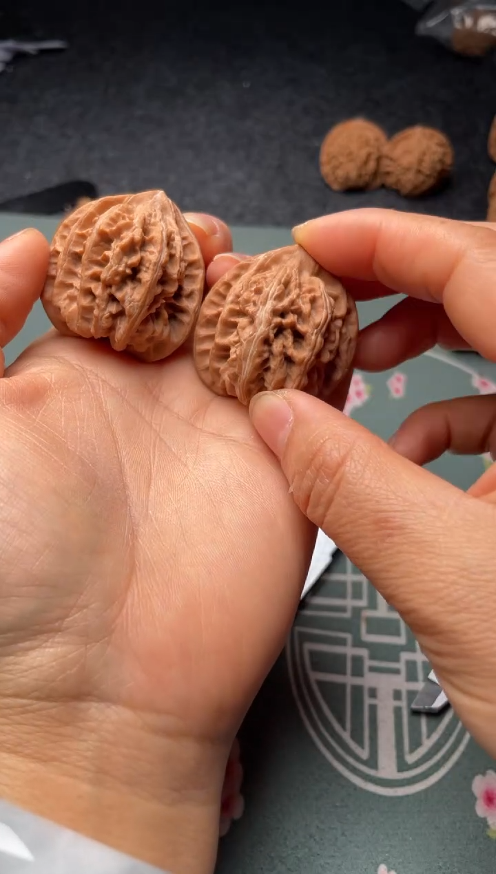 把件文玩核桃w244   三阳谷   37尺