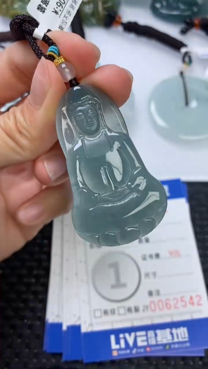 【闪购商品】翡翠颈饰未镶嵌111111111111111111