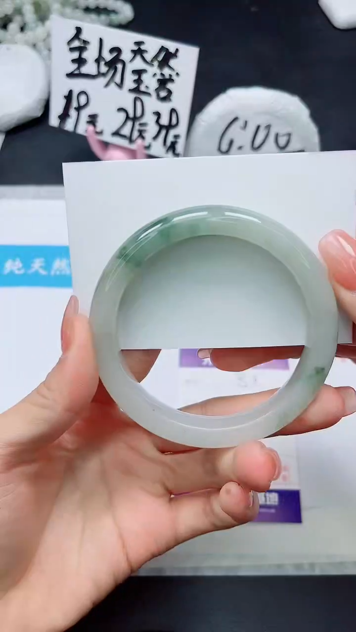 【闪购商品】石英质玉未镶嵌手镯82