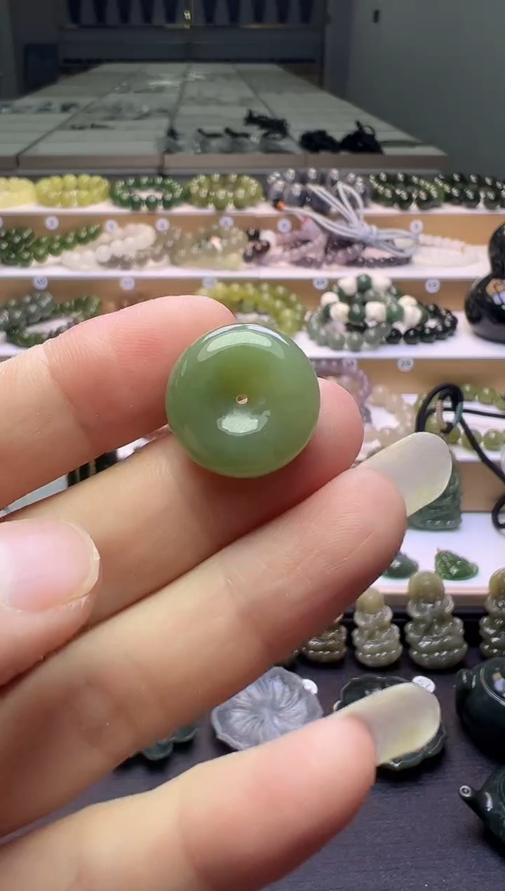 颈饰未镶嵌和田玉99号链接约卡18*7