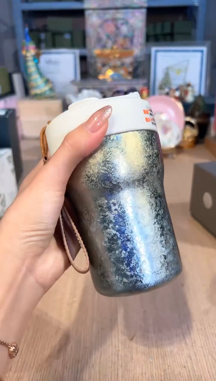 【闪购商品】杯136焕彩吸管咖啡杯（380ml）绿萝青