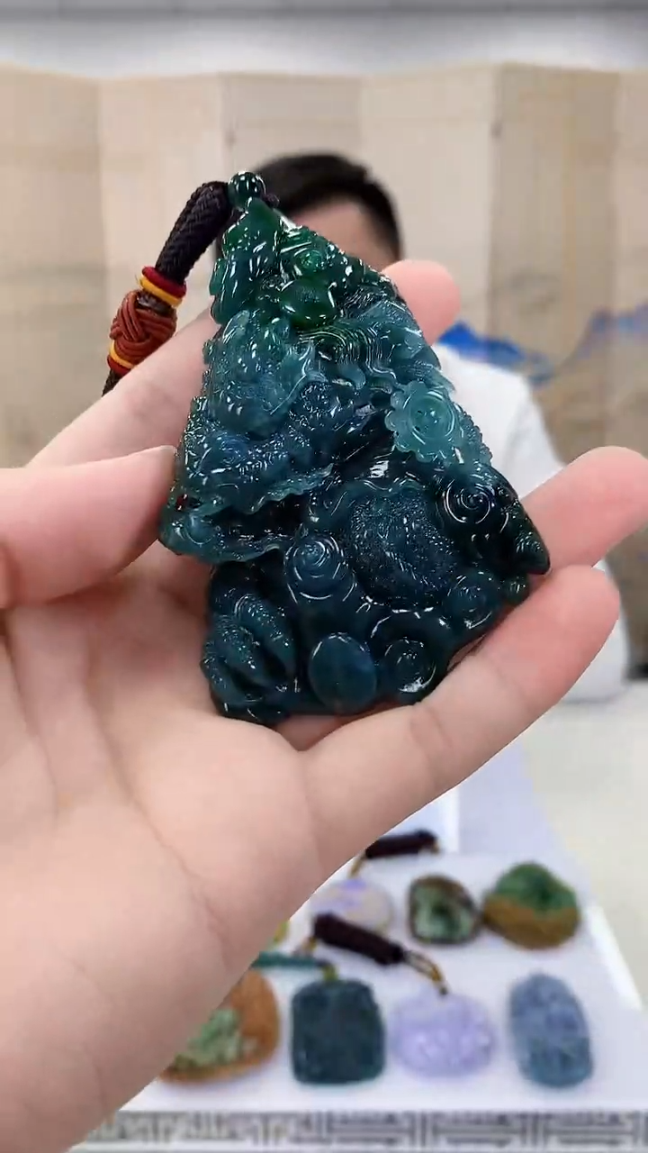 【闪购商品】定制翡翠未镶嵌5152bb-毛货挂件