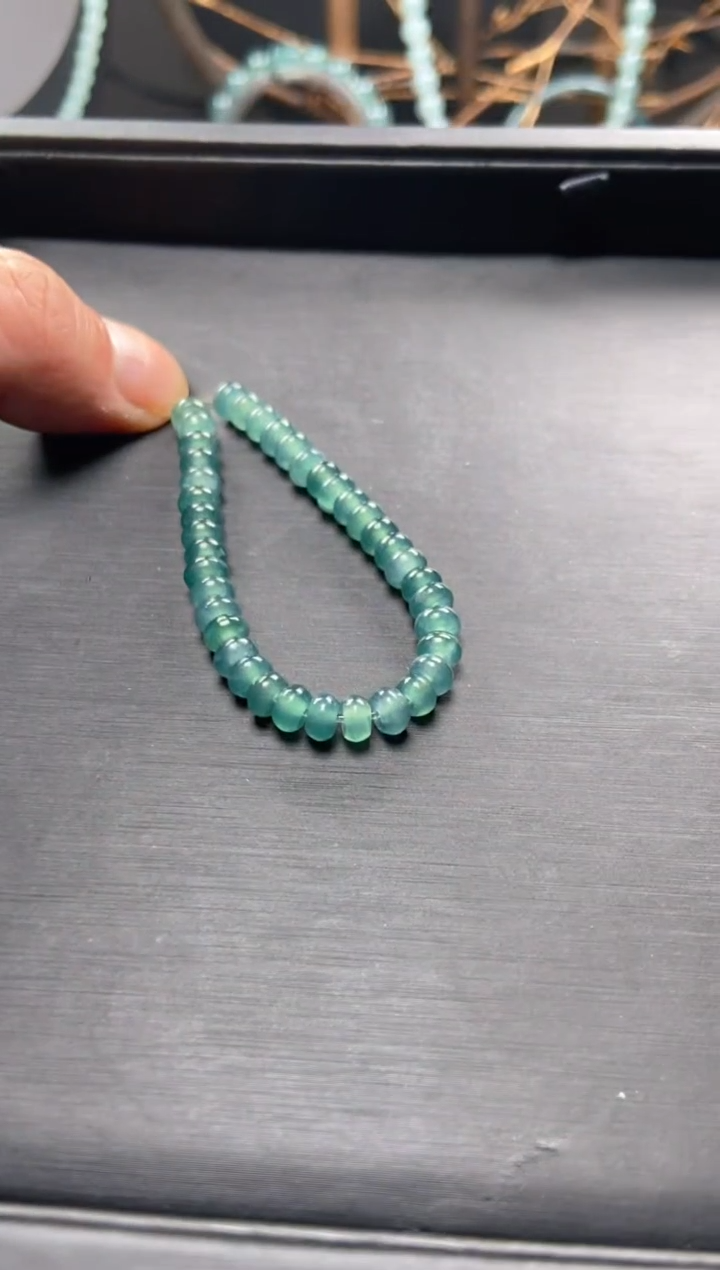 【闪购商品】翡翠手链未镶嵌多样性发货55颗深