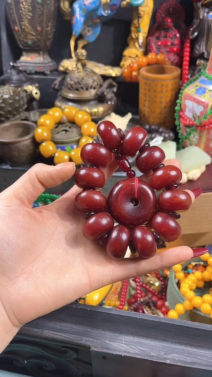 【闪购商品】蜜蜡手串未镶嵌【闪购商品】红色老蜜蜡手串415