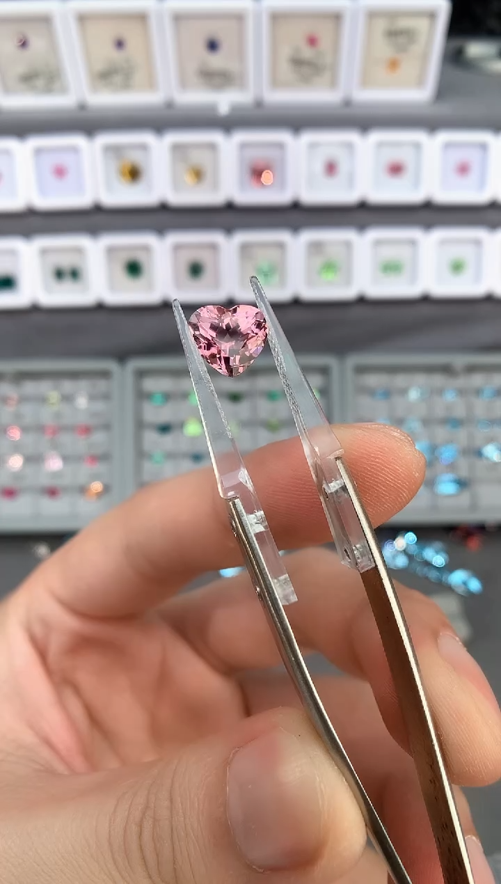 【闪购商品】定制碧玺裸石未镶嵌3.3ct