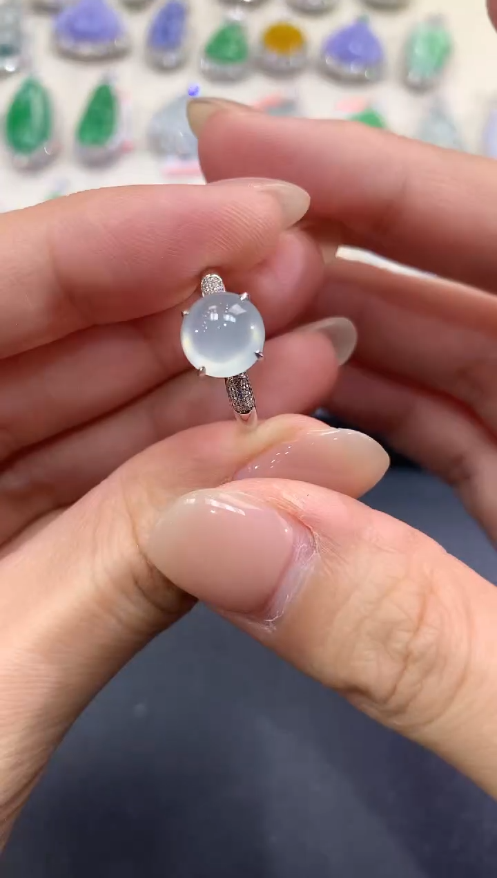 【闪购商品】翡翠戒指18K金镶嵌a25           