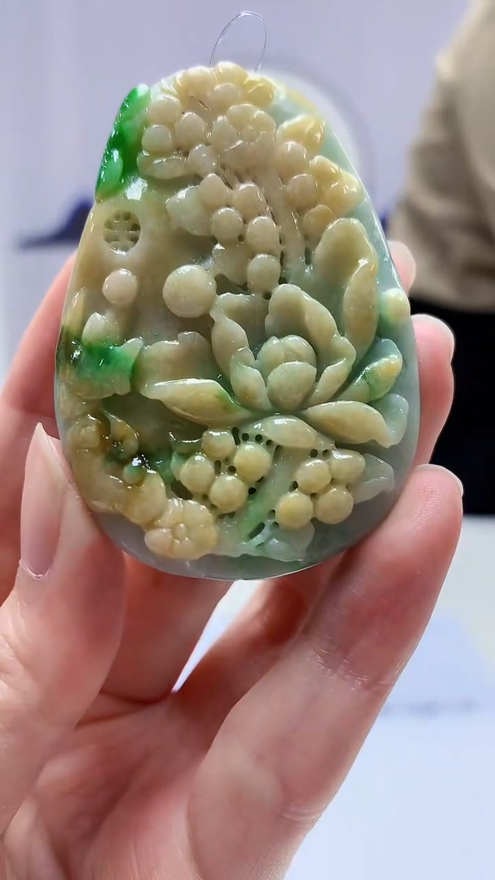 【闪购商品】定制翡翠未镶嵌4688zm-毛货挂件花牌119