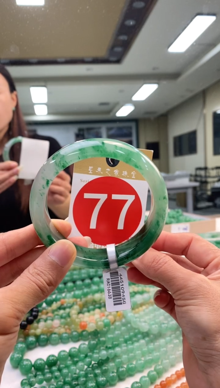 未镶嵌手镯石英质玉60+77