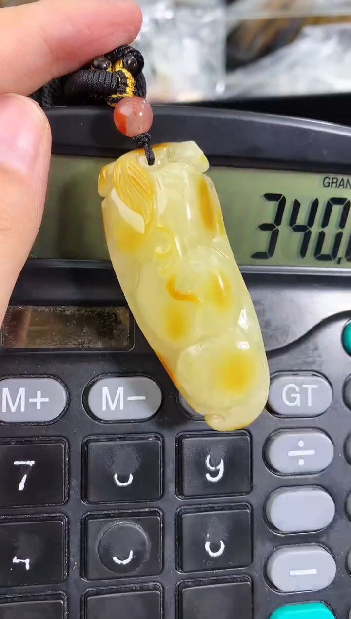 蜜蜡未镶嵌珠宝奇石55