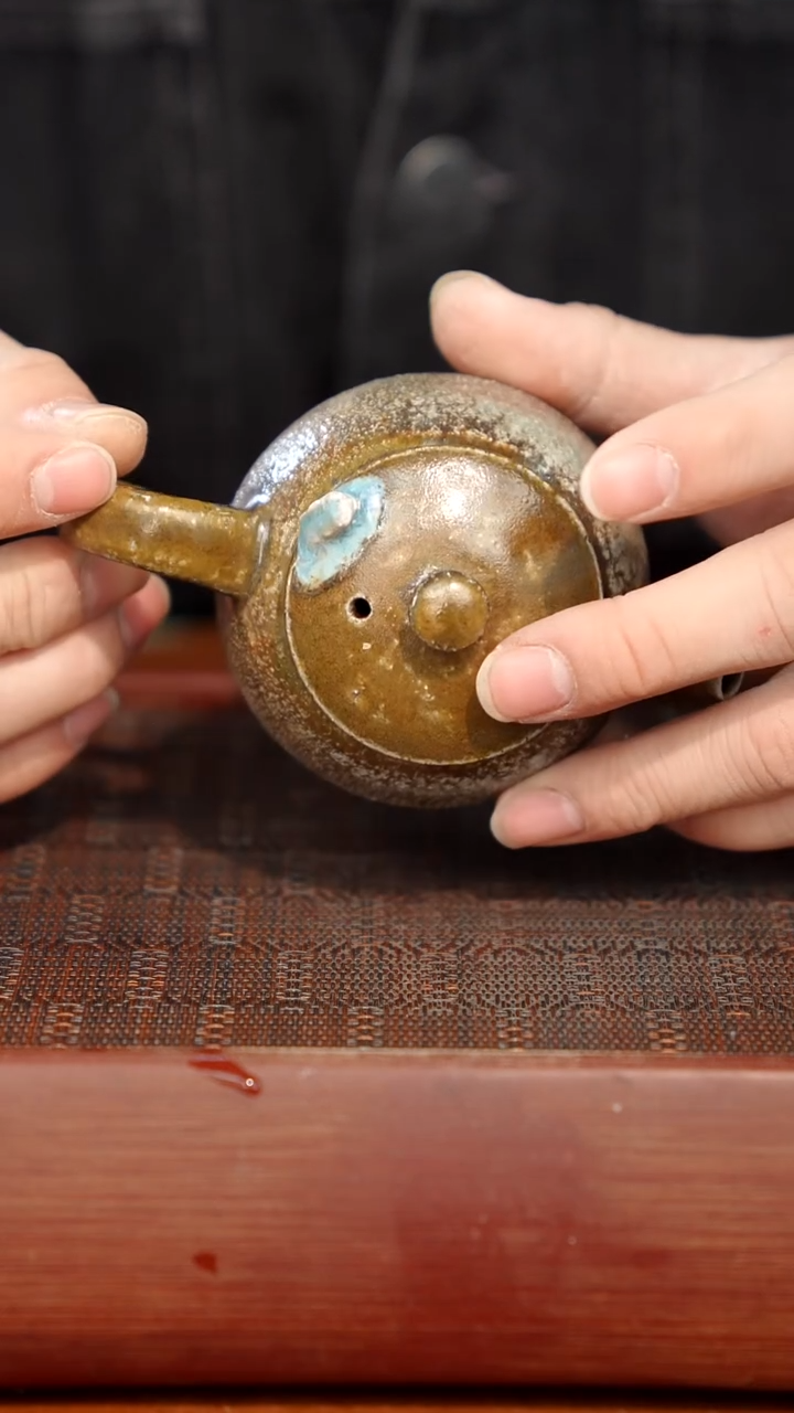 陶瓷奢瓷/瑞寅柴烧茶器（壶）426微瑕