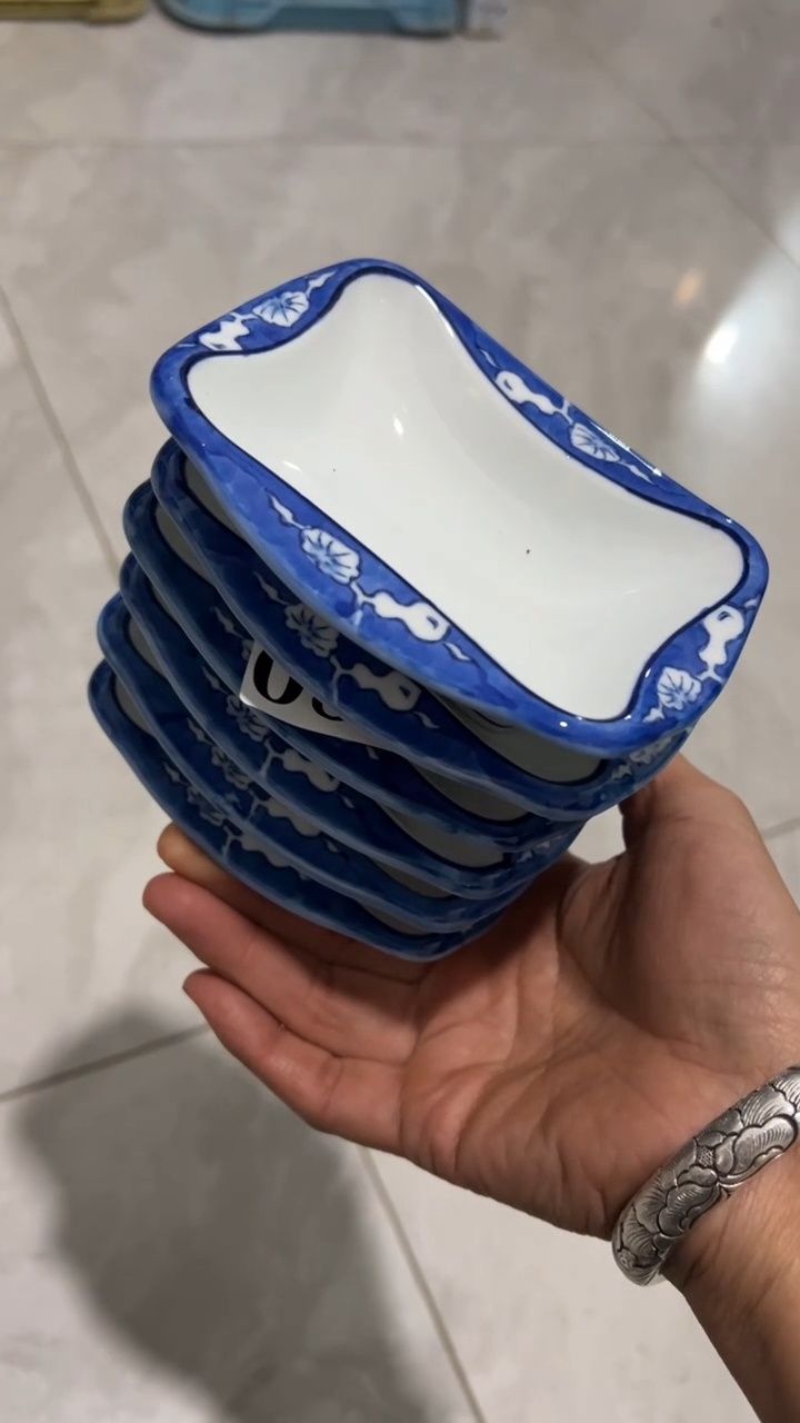 波*波比  中古商品默认瑕疵 完美主义者慎拍