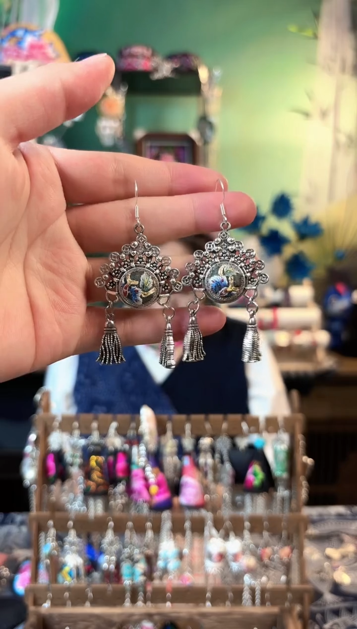 织绣彩云南阁非遗老绣饰品223