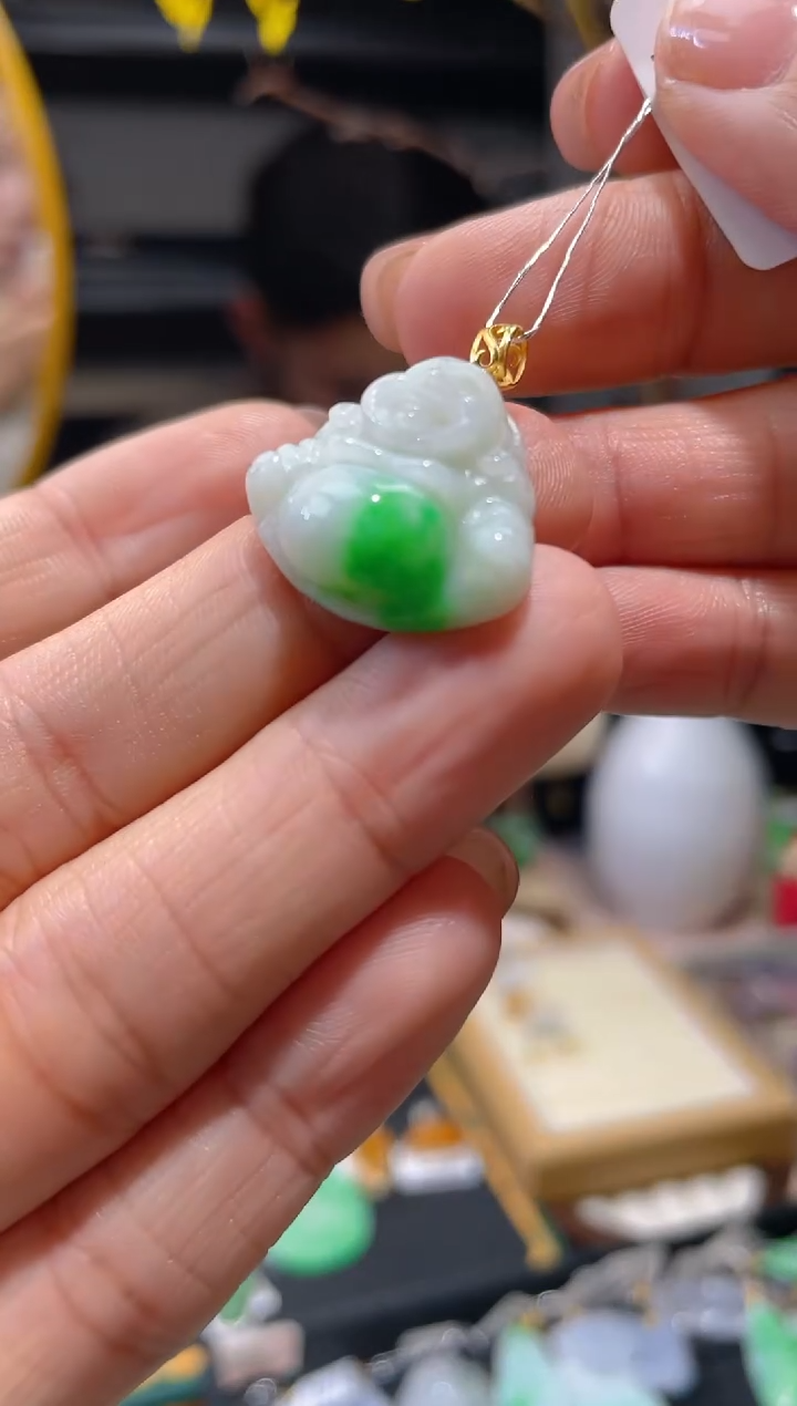 【闪购商品】翡翠颈饰18K金镶嵌假一赔三