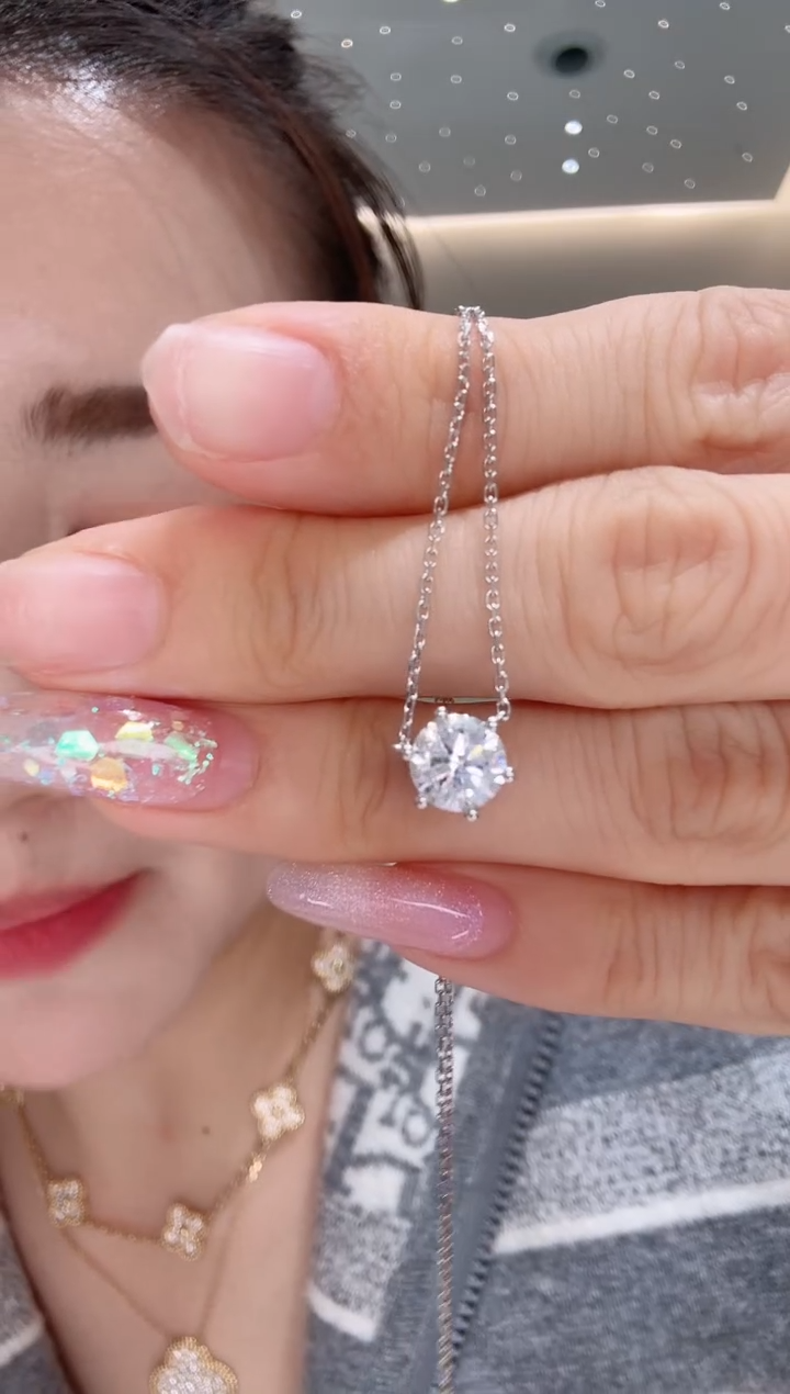 【闪购商品】实验室培育钻石颈饰18K金镶嵌18K金1克拉六爪项链