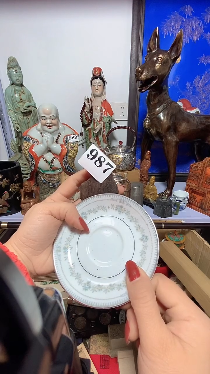 圆型慎**珍瓷瓷瓷瓷片片片片片片一物一拍