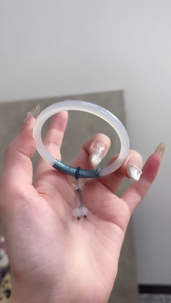 【闪购商品】玛瑙/玉髓手镯未镶嵌53圈 需要包容