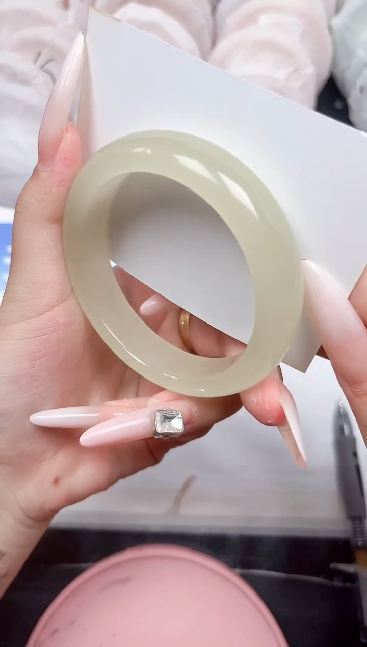 石英质玉手镯未镶嵌32-58.2