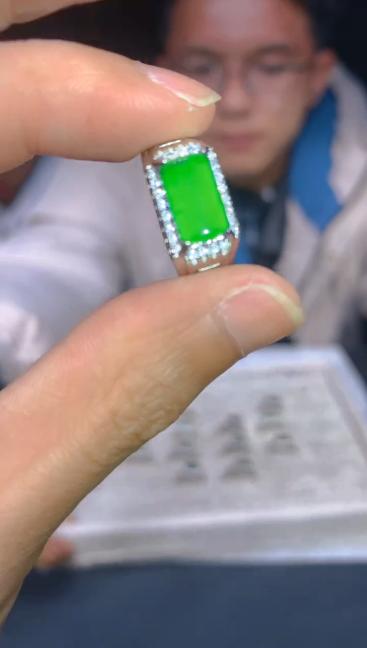 【闪购商品】定制翡翠未镶嵌26定制翡翠.多样性发货-发其一