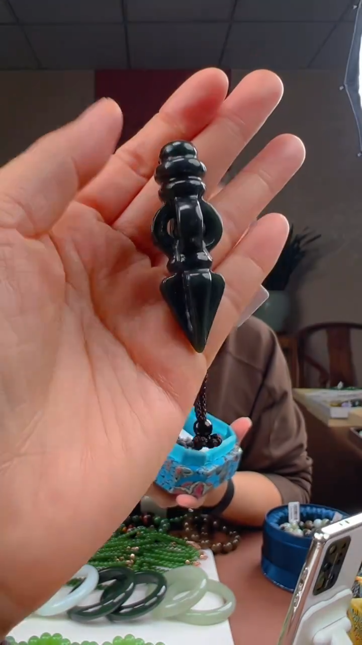 颈饰未镶嵌和田玉a6