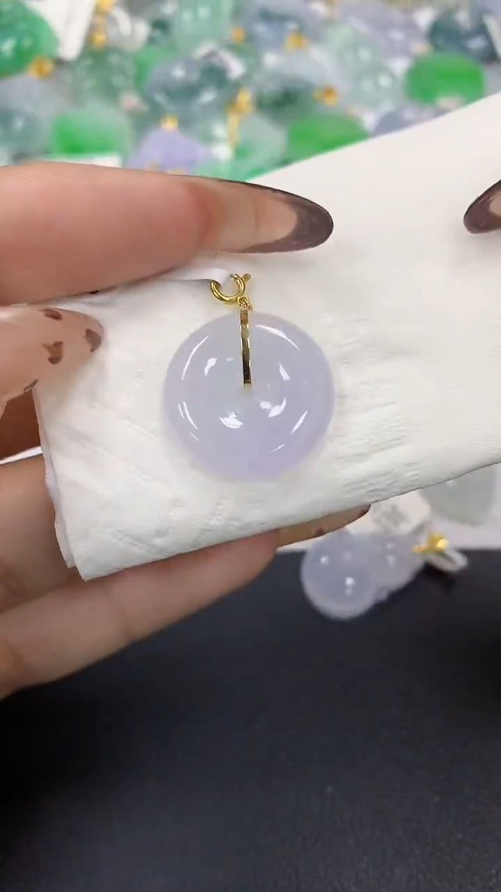 颈饰18K金镶嵌翡翠a货假一赔三支持复检百元上9元证书费自理