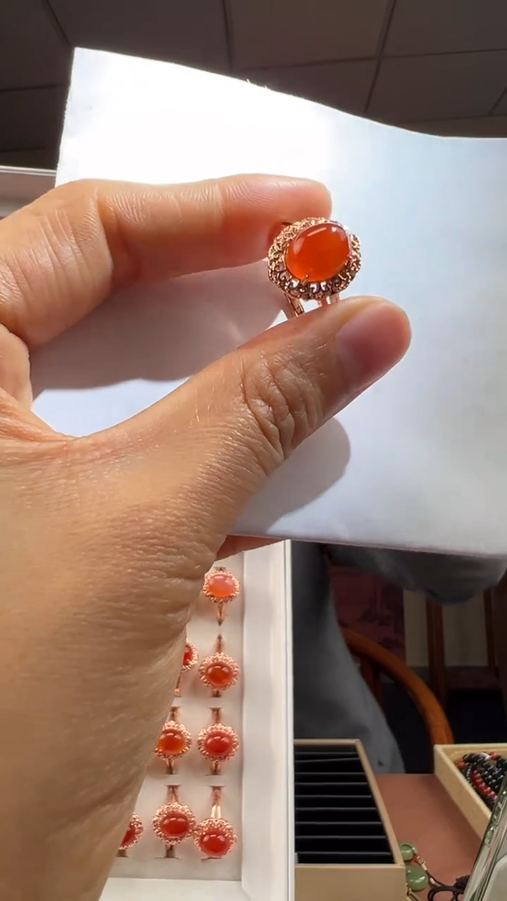 未镶嵌颈饰玛瑙/玉髓a5