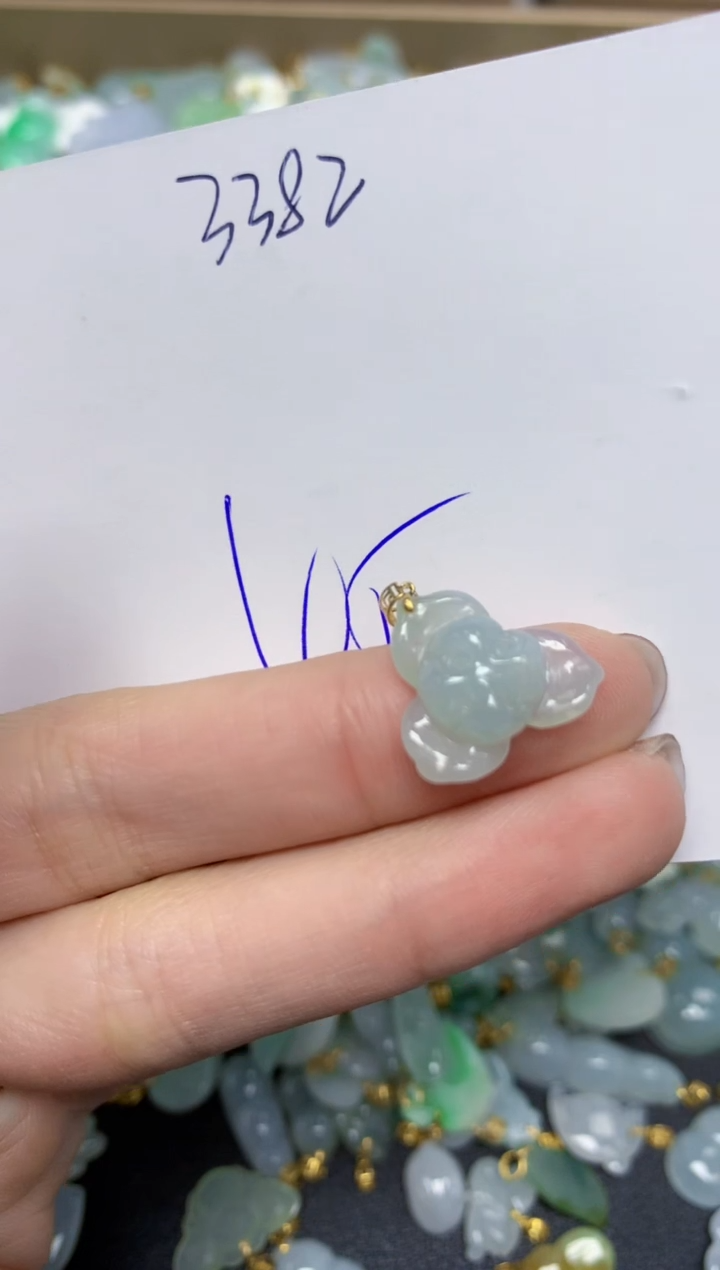 【闪购商品】翡翠颈饰18K金镶嵌 天然翡翠A货